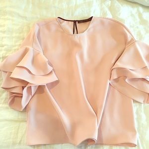 Zara flowing sleeves top